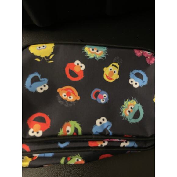 Sesame Street Place Fanny Pack 2 Pocket Belt Bag Pouch Busch Gardens Sea World - Picture 4 of 6